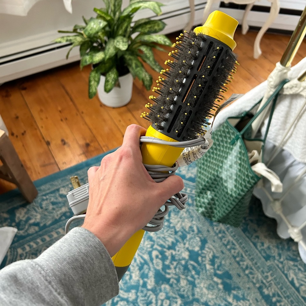 DryBar Double Shot Blow-dry  Brush